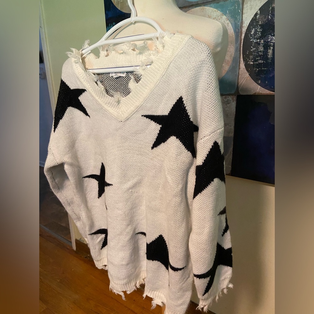 Macaron brand distressed sweater